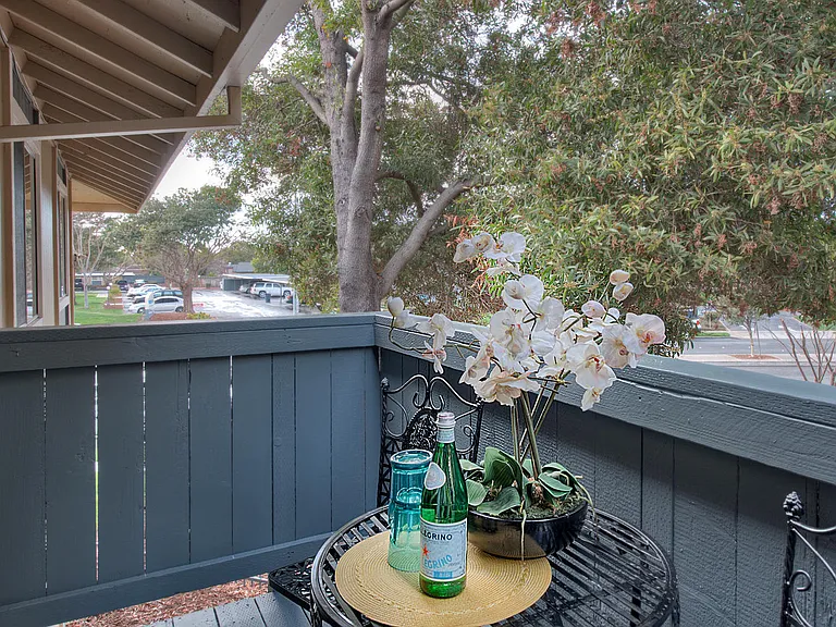 Bridge Bay Apartments — Photo 22