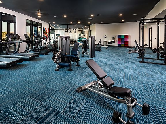 Corona, CA Metro at Main Apartments fitness center