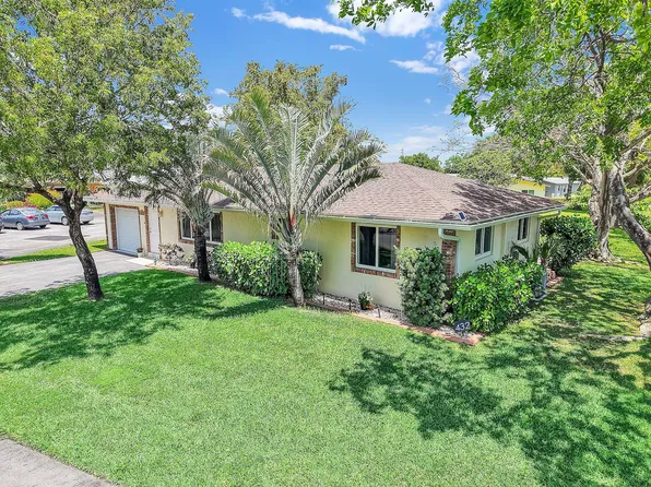 432 SW Natura Avenue, Deerfield Beach, FL 33441