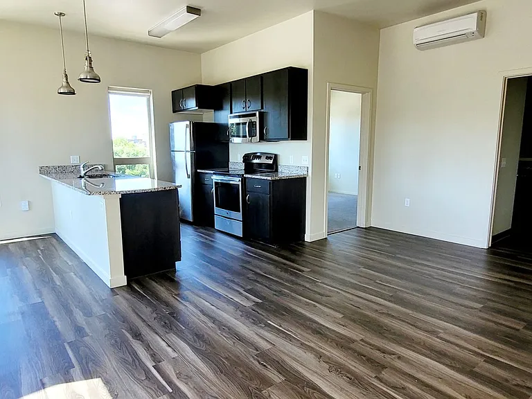 The 951 Apartments — Photo 66