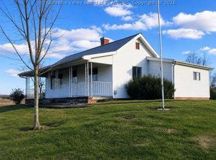 4370 Salt Creek Rd, Gallipolis Ferry, WV 25515