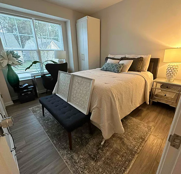 2 Room — Photo 2