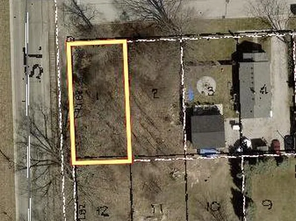 Sturges St, Pt Huron, MI 48060