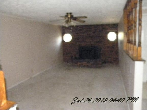 4th image of 560 Highway 330