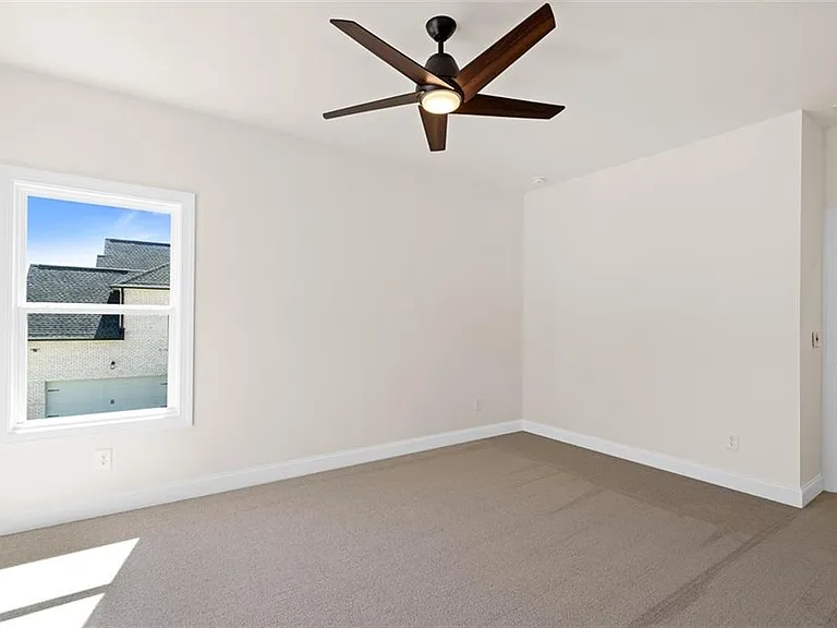 2485 Stewart Rd — Photo 25