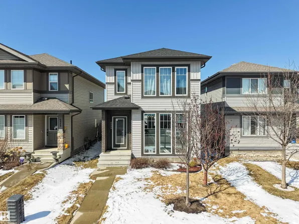 6906 Cardinal Wynd SW, Edmonton, AB T6W 2Y4