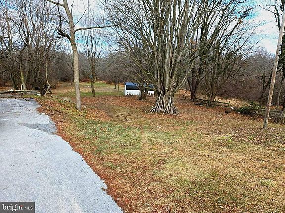 5th image of 2281 Horseshoe Pike