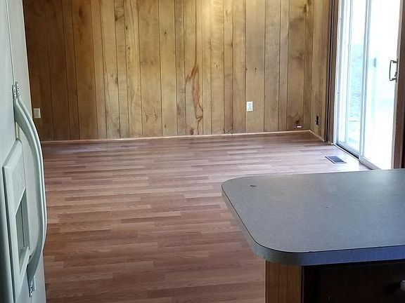 3rd image of 1100 N 28th St
