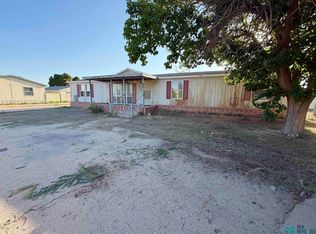 5103 Tierra Bonita Rd, Carlsbad, NM 88220