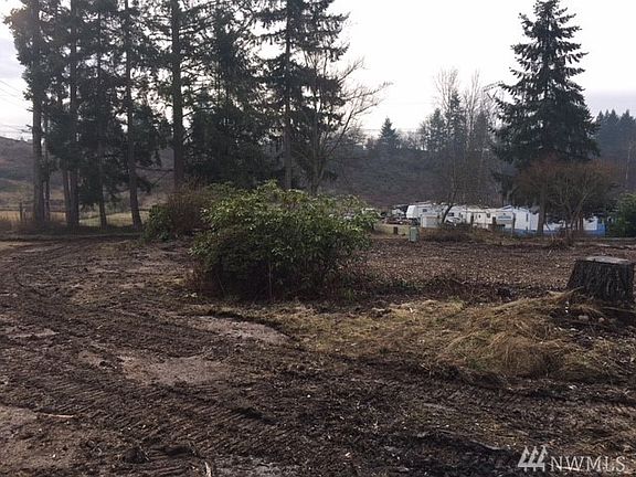 2nd image of 28320 28th Ave E