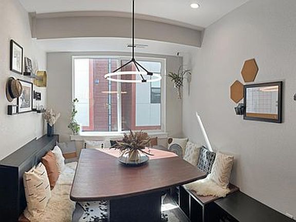5th image of 2350 Tremont Pl Unit 9