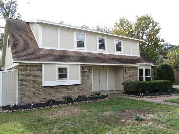 2nd image of 55 Wedgewood Ct