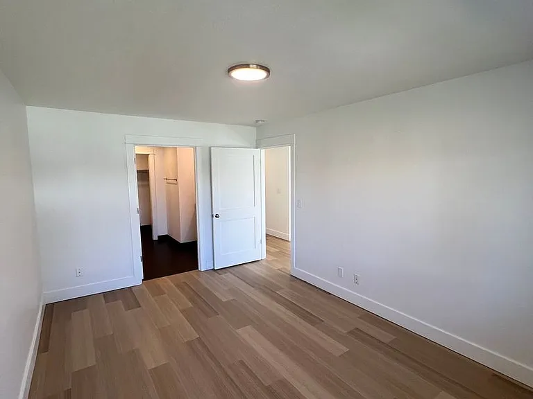 Sunray Terrace Senior Apartments — Photo 30