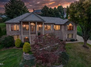 2304 Granite Dr, Johnson City, TN 37604