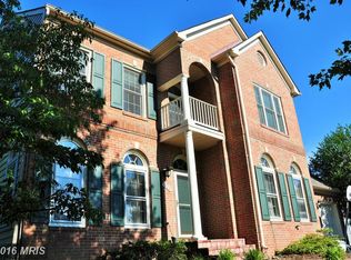 7802 Valleyfield Dr, Springfield, VA 22153