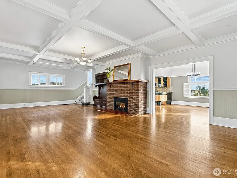 3231 Grand Ave #A — Photo 4