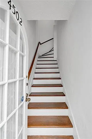 4502 Pitt St — Photo 3