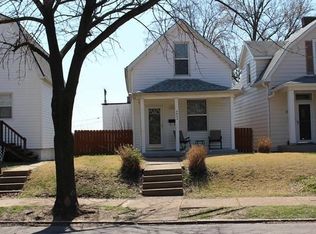 5924 W Park Ave, Saint Louis, MO 63110