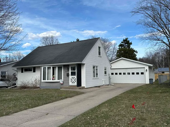 1132 S Cleveland St, Shawano, WI 54166