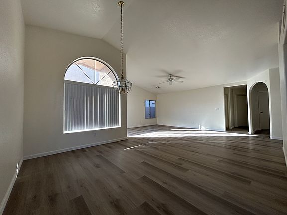 4th image of 4773 W Dublin Ct