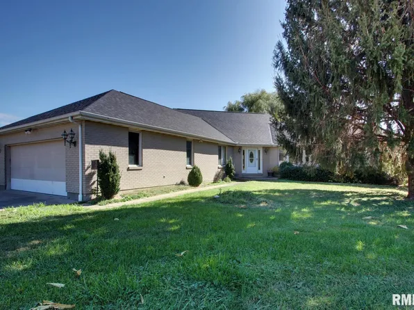 4918 N 24th St, Quincy, IL 62305