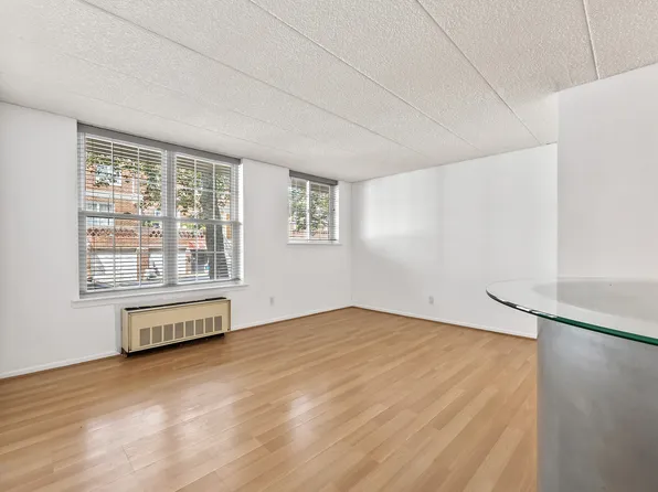 312 101st Street image 3 of 18