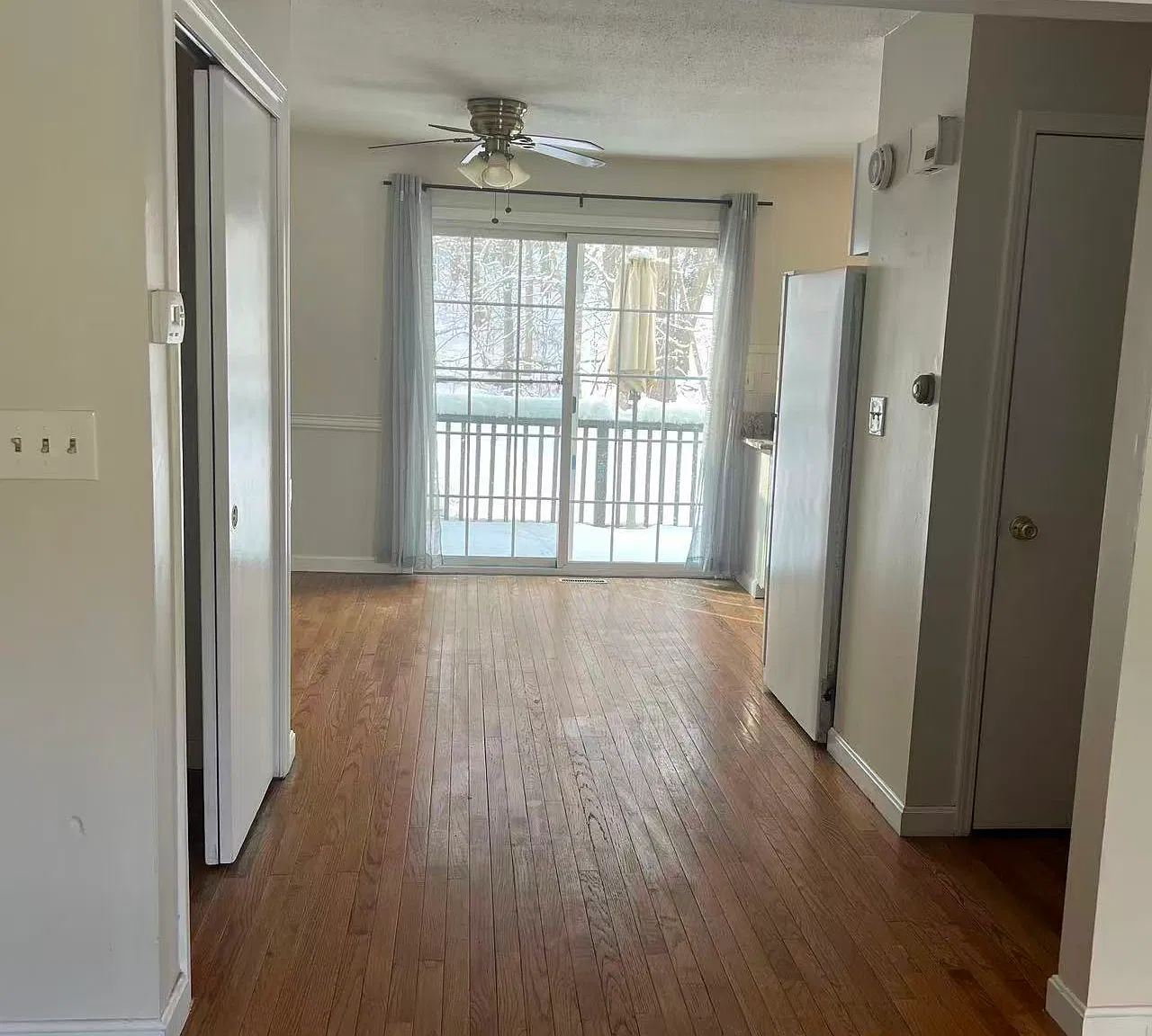 2 bed, 1.5 bath, 1140 sqft, $2,600 — Photo 2