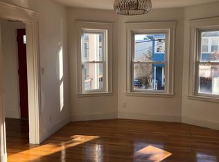 42 Moreland St #1, Somerville, MA 02145