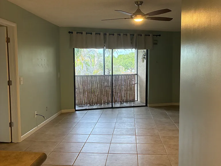 1999 NE Collins Cir #100 — Photo 18