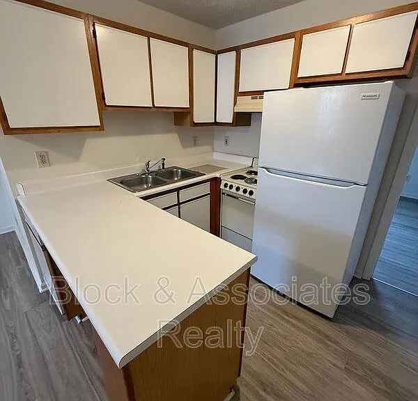 118 Reece Ct #G — Photo 2