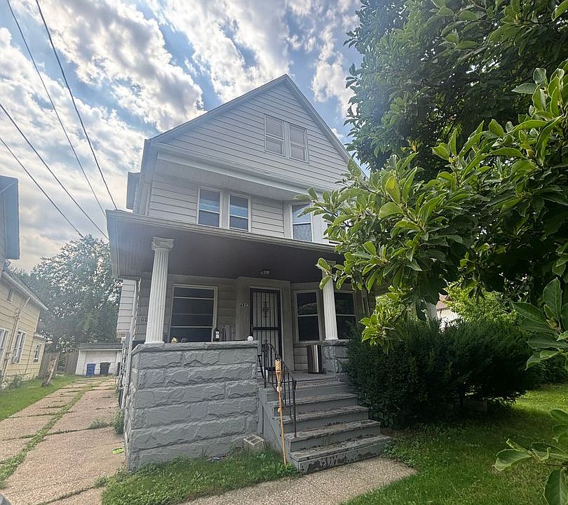 1st image of 6822 Fleet Ave