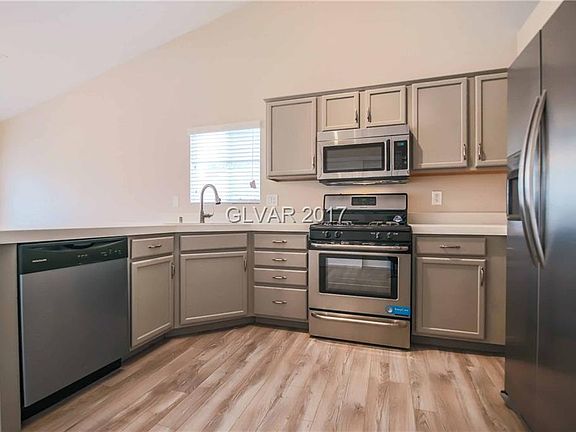4th image of 5927 Gulf Island Ave