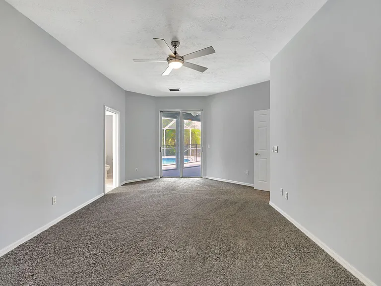 2704 SE Eagle Dr — Photo 33