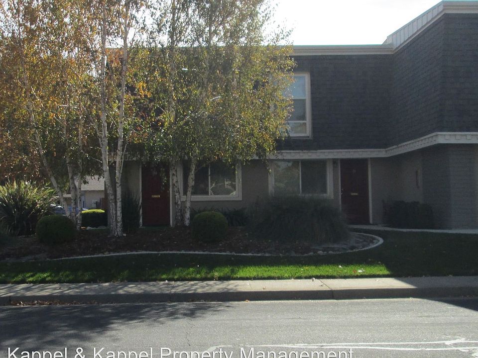 1st image of 290 Beelard Dr APT 9
