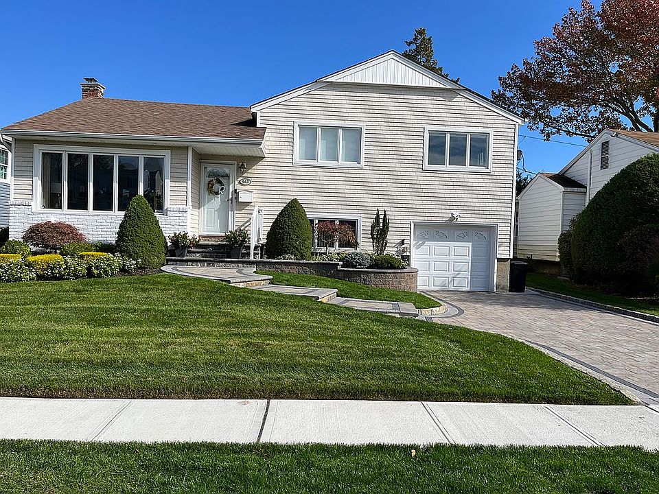 Quiet mid block location 