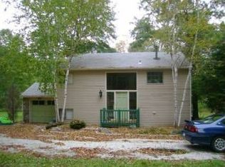 2 Scudder Rd, Newtown, CT 06470