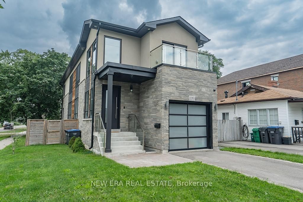 1090 Meredith Ave, Mississauga, ON L5E 2E1 Zillow