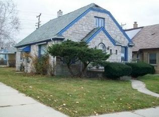 2201 W Oklahoma Ave, Milwaukee, WI 53215