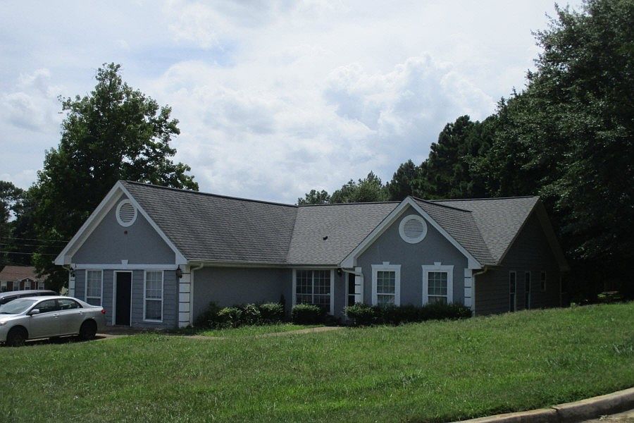 2nd image of 3614 Beacon Ct