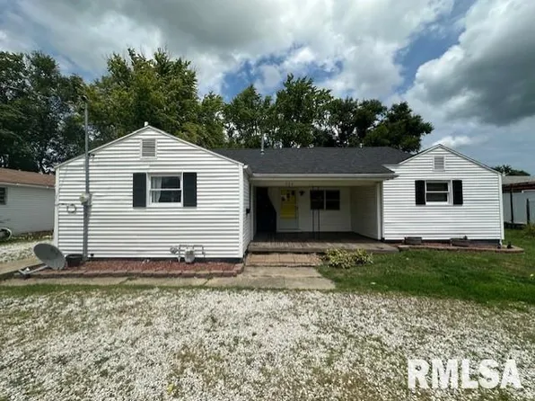 504 W Walnut St, Jacksonville, IL 62650