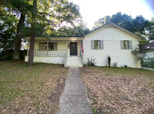 104 Greenwood Dr, Daphne, AL 36526