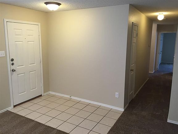 5th image of 1420 Windy Meadows Dr