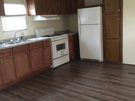 4th image of 1710 S Walnut St #74