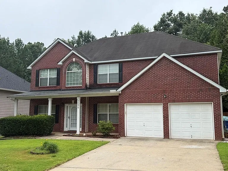 7098 Cavender Dr SW — Photo 1