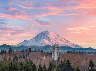 127 SW 154th St APT 204, Burien, WA 98166