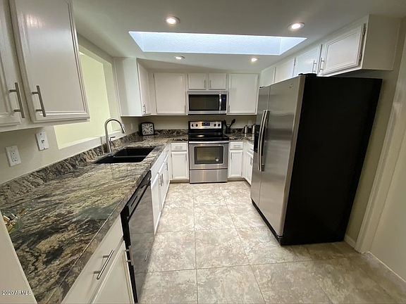 5th image of 18420 N 25th St