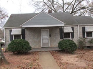 709 Cedar Ave, South Boston, VA 24592