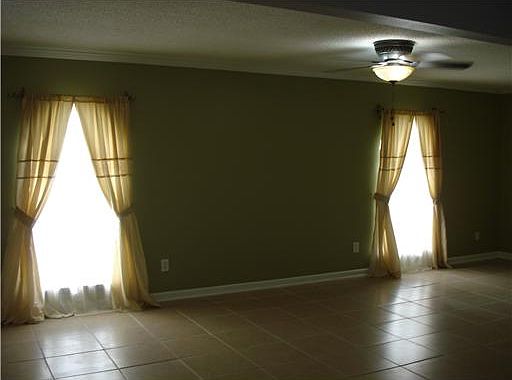 3rd image of 4029 W Esplanade Ave