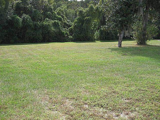 2nd image of 114 Forest Blvd