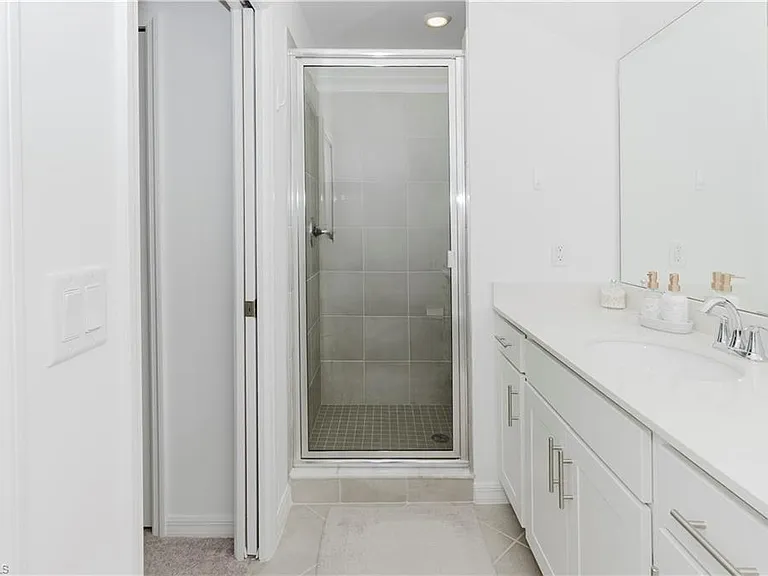 18461 Copperhead Ct N #431 — Photo 25